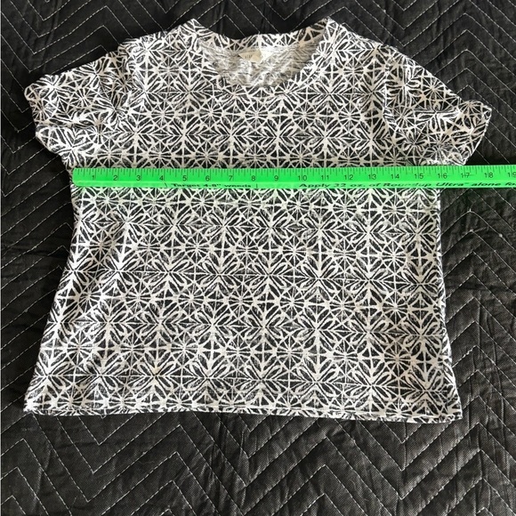 2 Junior Aeropostale Tops XS - Picture 3 of 10